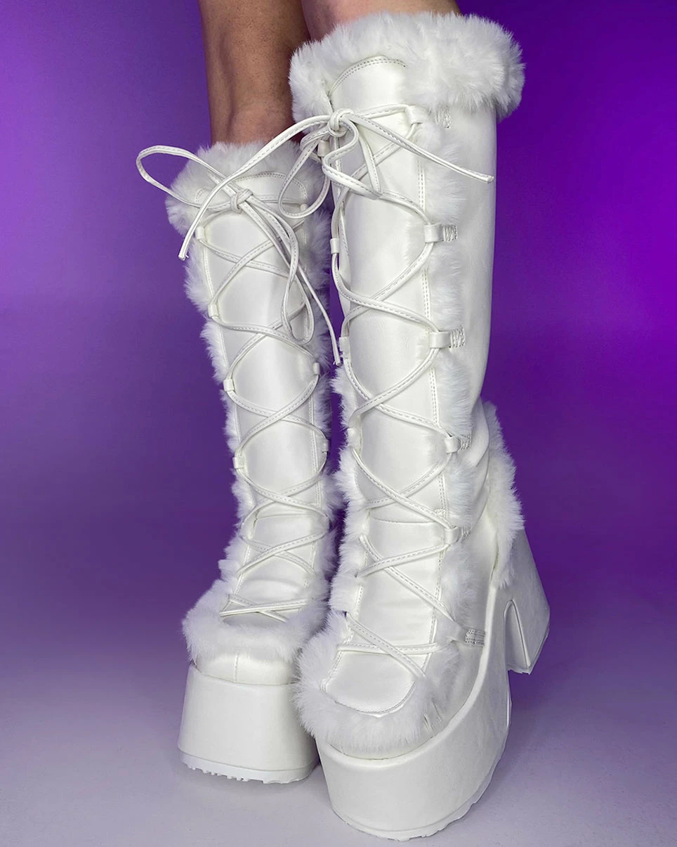 Pleasers Demonia White Furry Winter Faux Fur Boots 7 Pleasers Demonia White Furry Winter Faux Fur Boots - Image 5