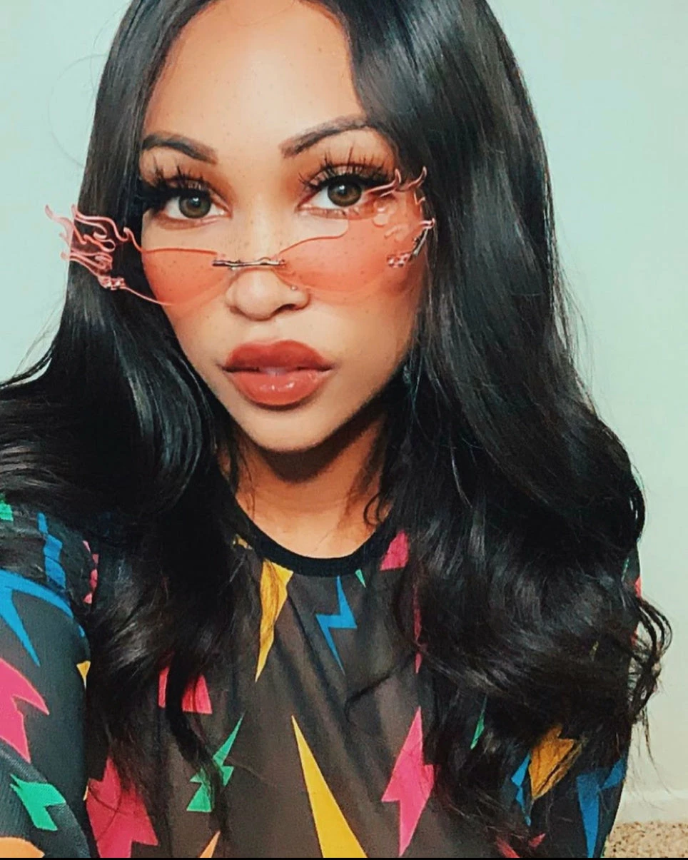 AE If Looks Could Burn Fire Glasses 5 AE If Looks Could Burn Fire Glasses - Image 5