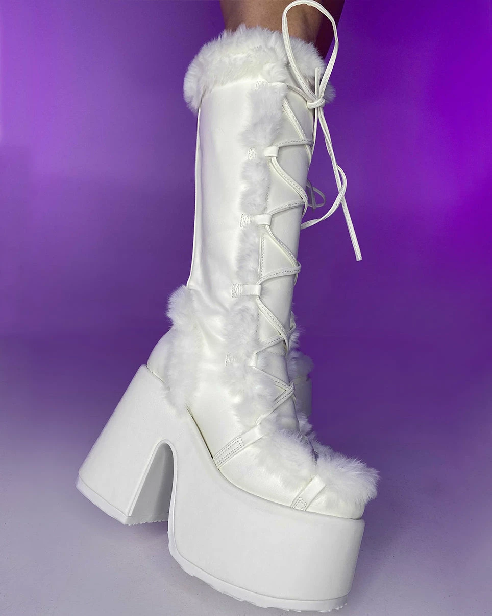 Pleasers Demonia White Furry Winter Faux Fur Boots 5 Pleasers Demonia White Furry Winter Faux Fur Boots - Image 3