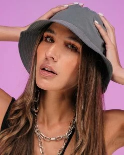 AE Flash Reflective Bucket Hat