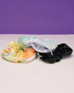 AE Secret Stash Scrunchie -ravewonder shop 3 208be0ba cb50 48b3 a4fa efc709fa2b57