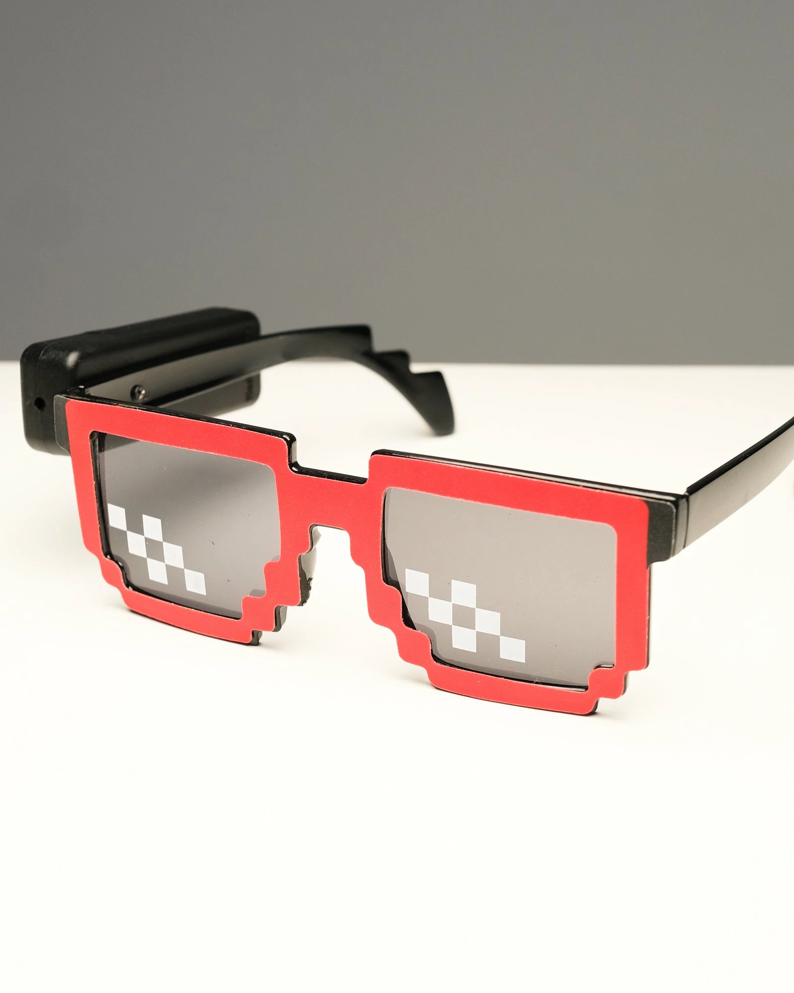 AE 8-Bit LED Glasses 5 AE 8-Bit LED Glasses - Image 5
