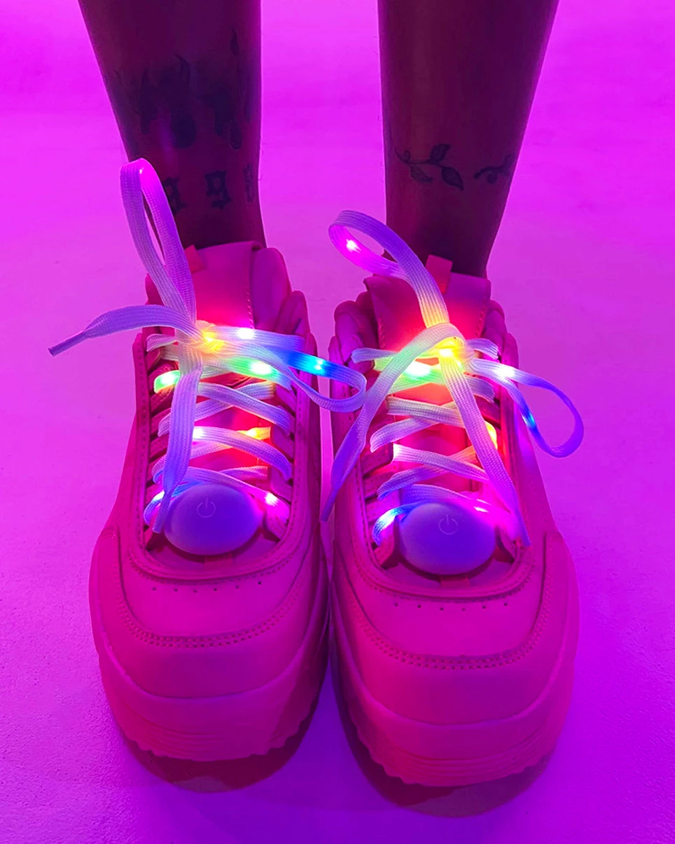 AE Light Up Shoelaces 3 AE Light Up Shoelaces - Image 3