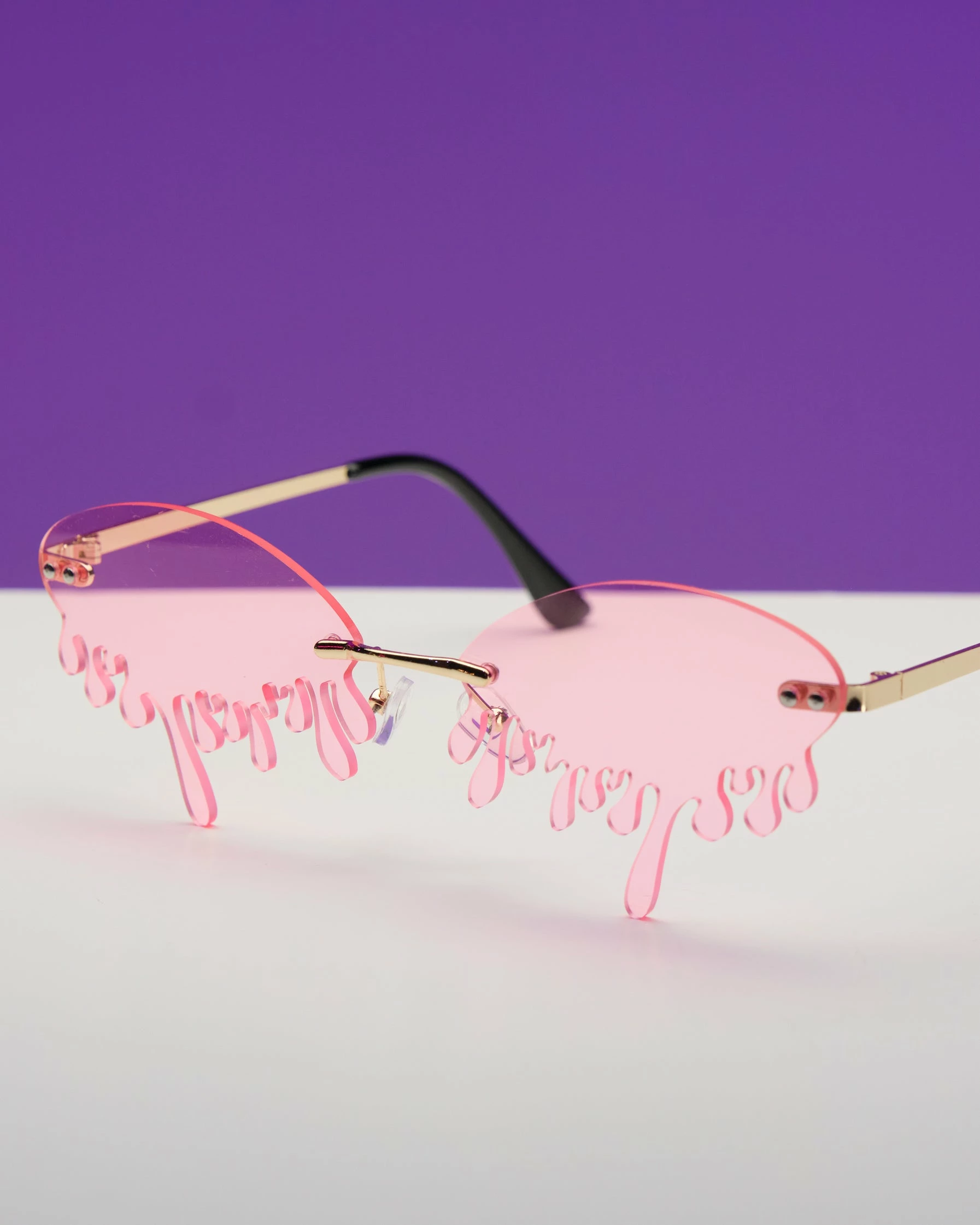 AE Melt Into You Sunglasses 7 AE Melt Into You Sunglasses - Image 5