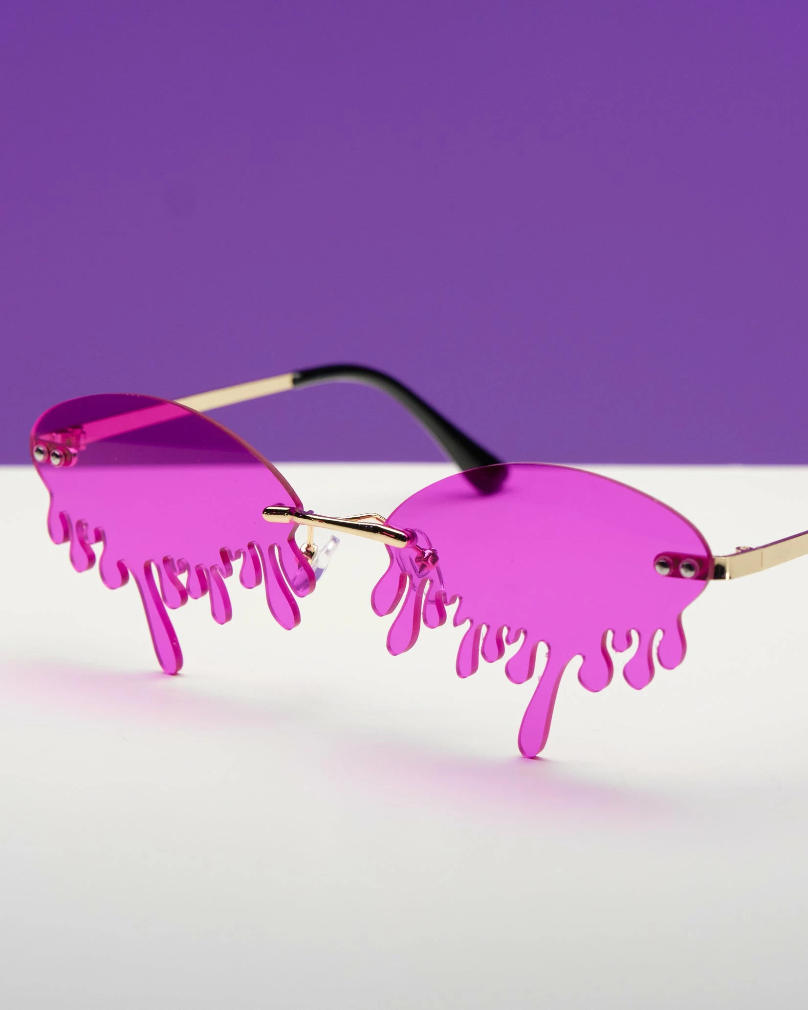 AE Melt Into You Sunglasses 5 AE Melt Into You Sunglasses - Image 3