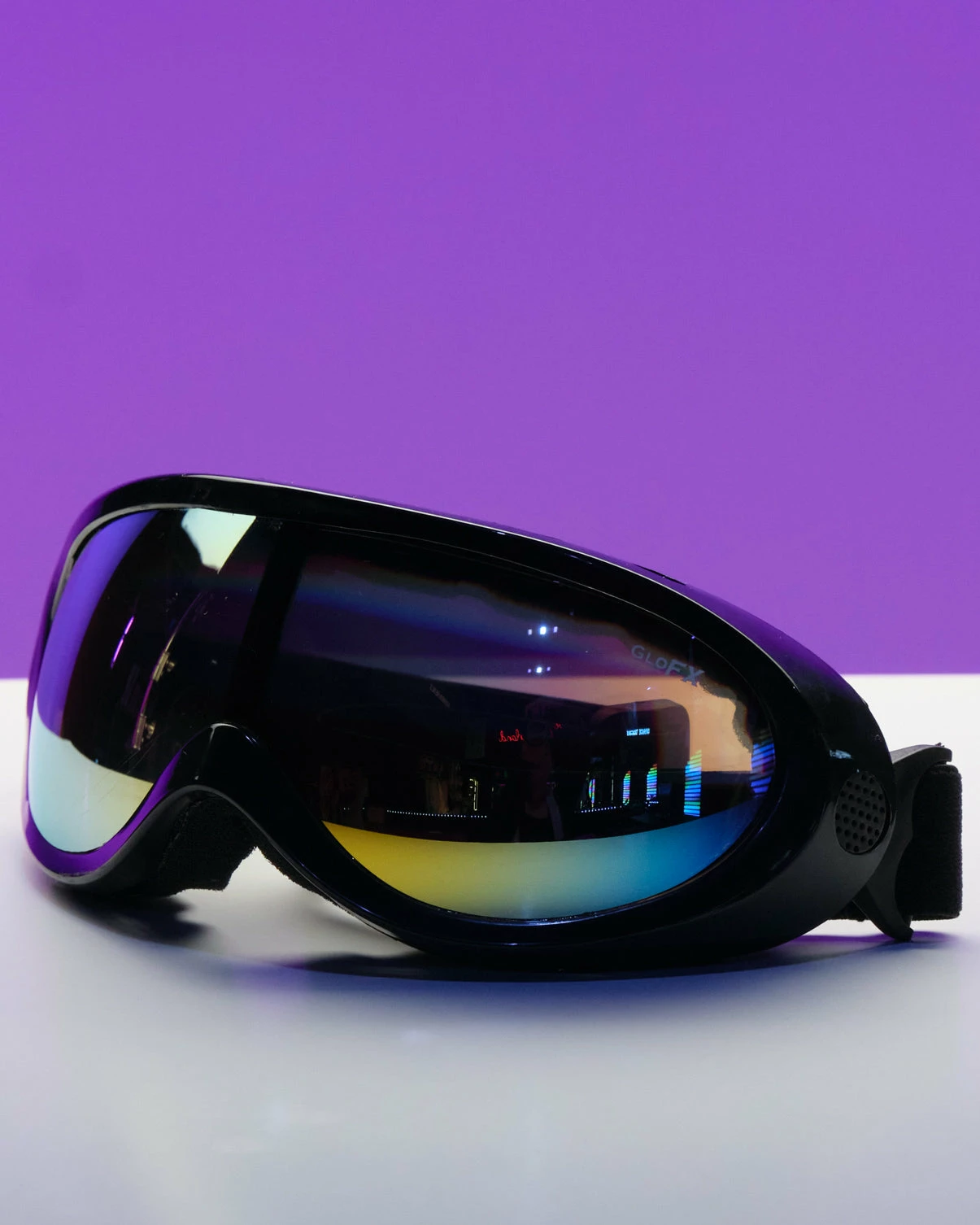 GloFX Black Diffraction Ski Goggles - Rainbow Gradient 3 GloFX Black Diffraction Ski Goggles - Rainbow Gradient