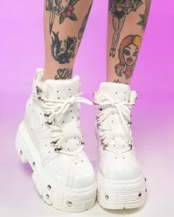 ravewonder shop 52 Anthony Wang White Sky High Wedge Sneakers