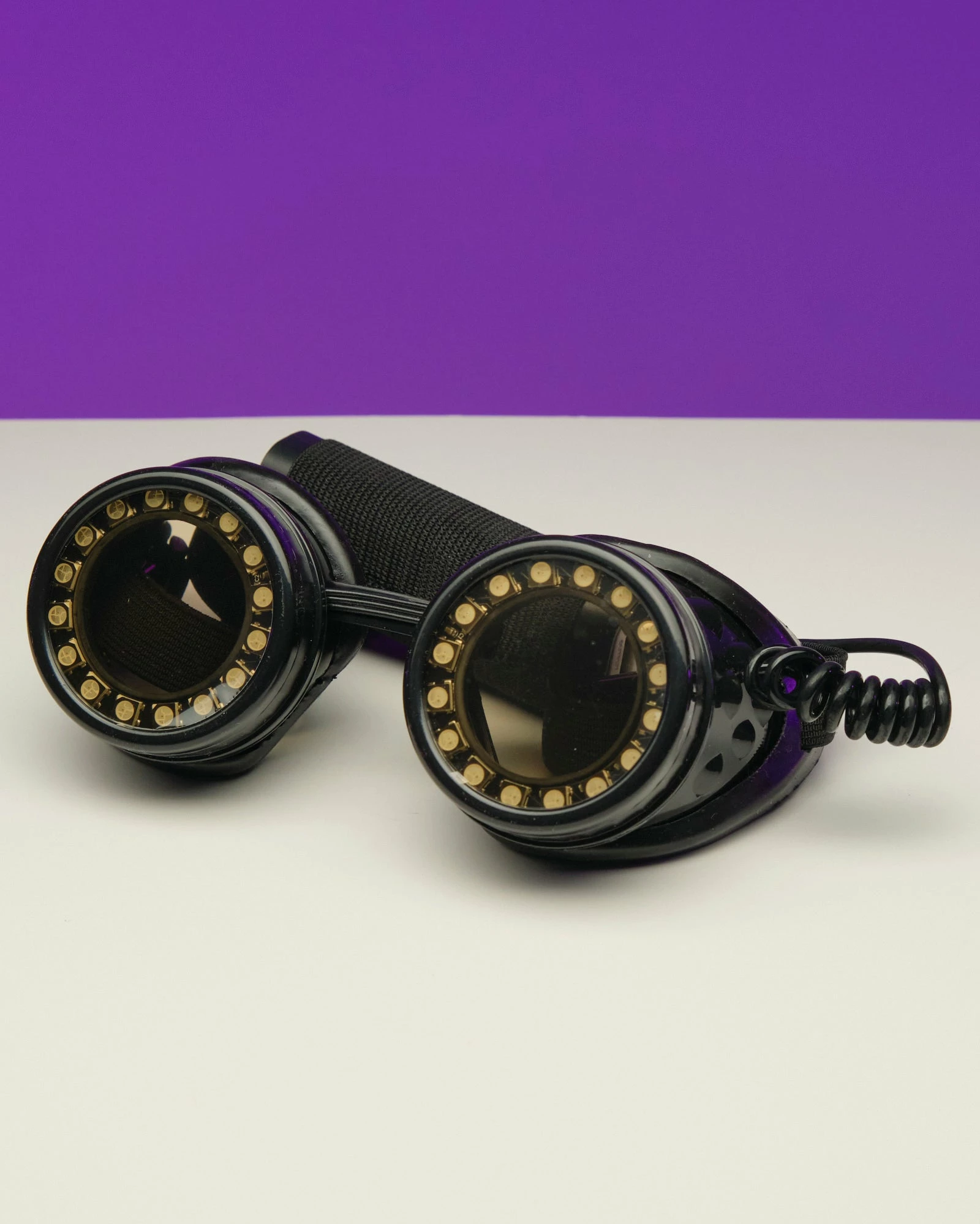 GloFX Pixel Pro LED Goggles 4 GloFX Pixel Pro LED Goggles - Image 2