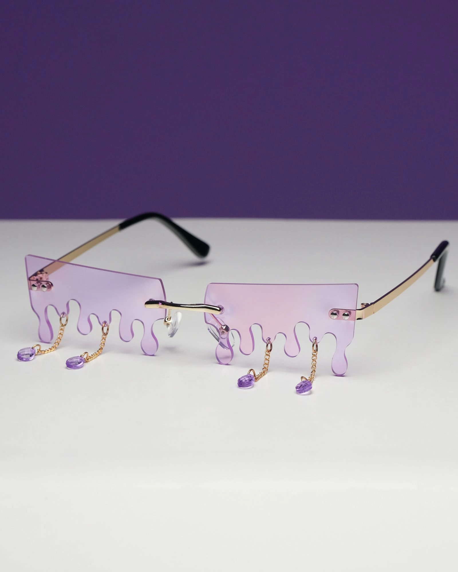 AE Teardrop Drip Sunglasses 1 AE Teardrop Drip Sunglasses