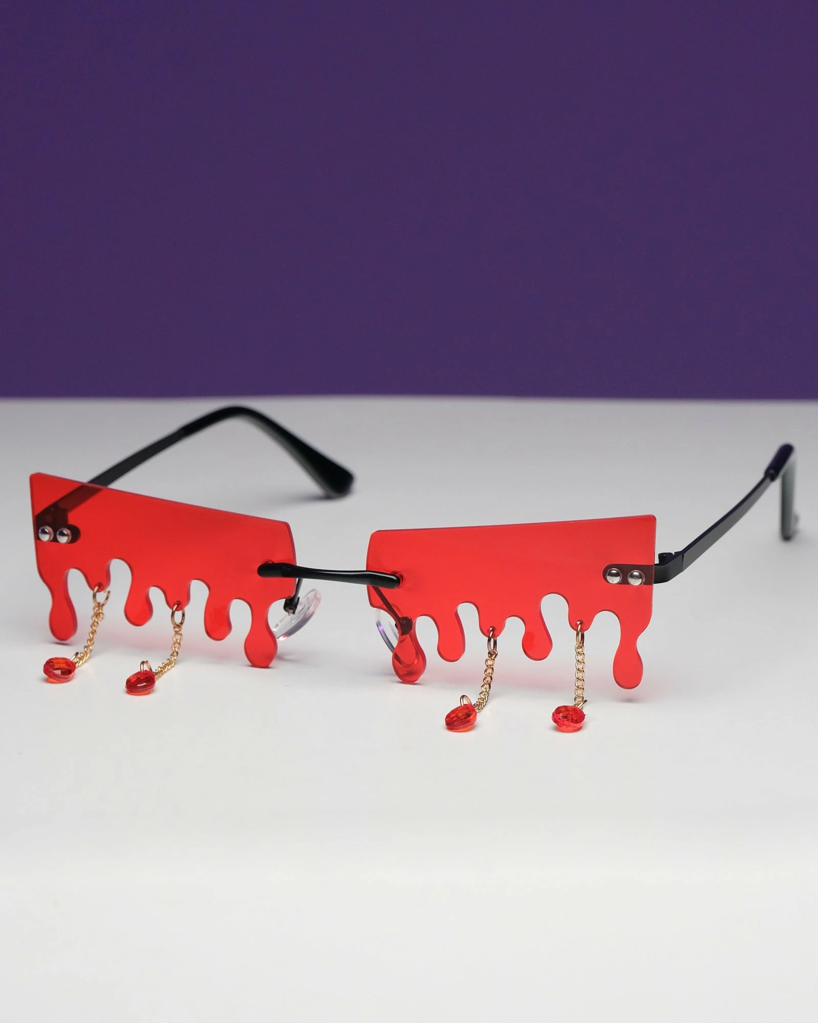 AE Teardrop Drip Sunglasses 2 AE Teardrop Drip Sunglasses - Image 2