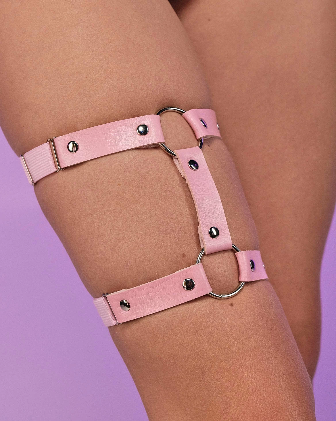 AE 1pc Miss Behaved Dual-Strap Faux Leather O-Ring Leg Garter 6 AE 1pc Miss Behaved Dual-Strap Faux Leather O-Ring Leg Garter - Image 6