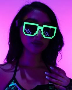 ravewonder shop 13 AE 8-Bit LED Glasses