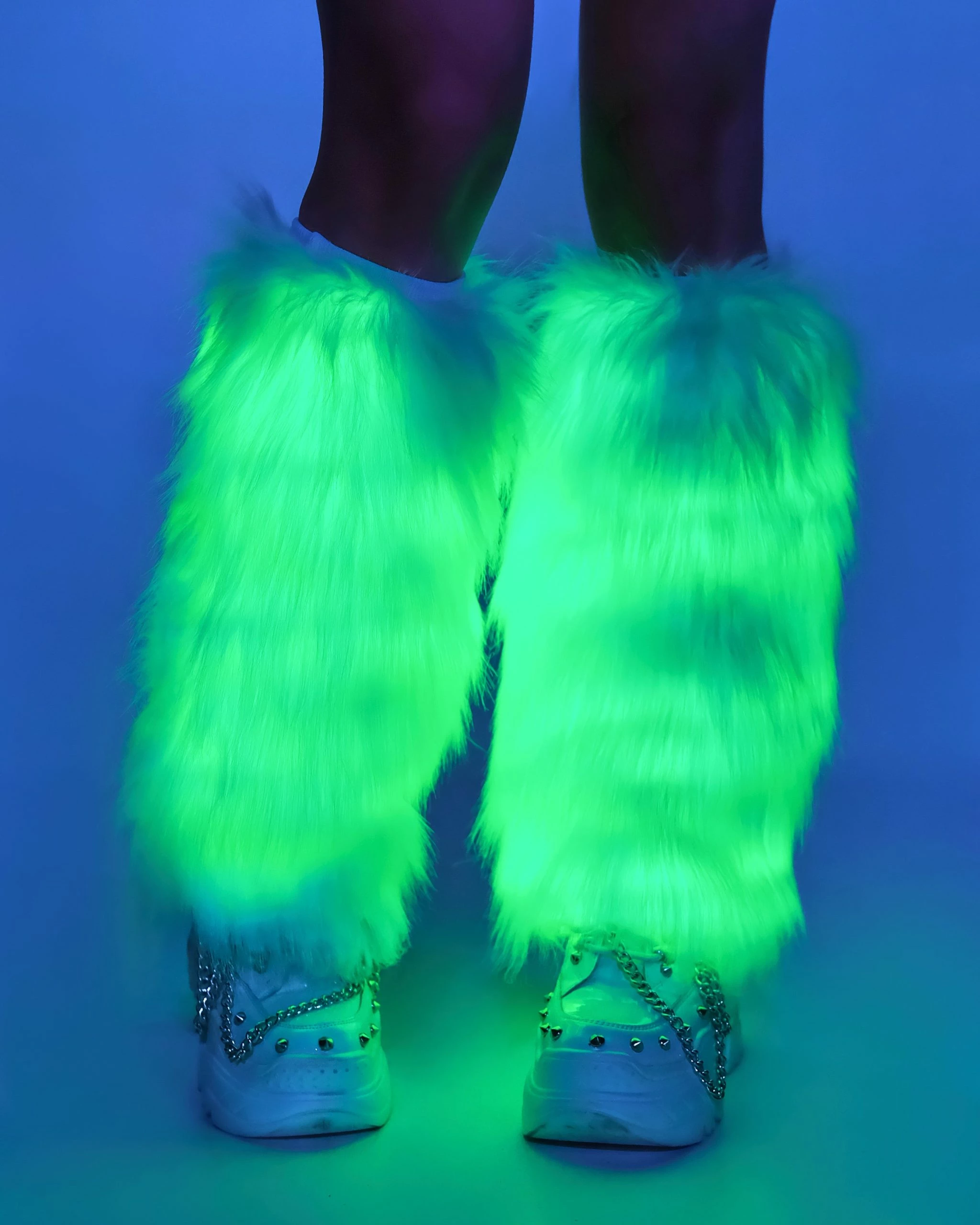 AE Light Up White Fluffies 3 AE Light Up White Fluffies - Image 3