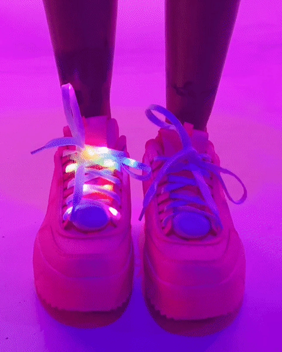 AE Light Up Shoelaces 1 AE Light Up Shoelaces