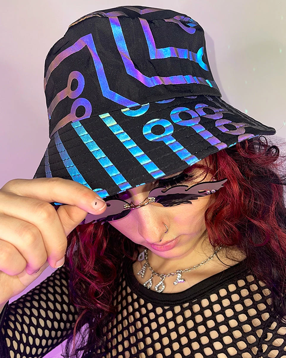 AE Geo Flash Reflective Bucket Hat 7 AE Geo Flash Reflective Bucket Hat - Image 5